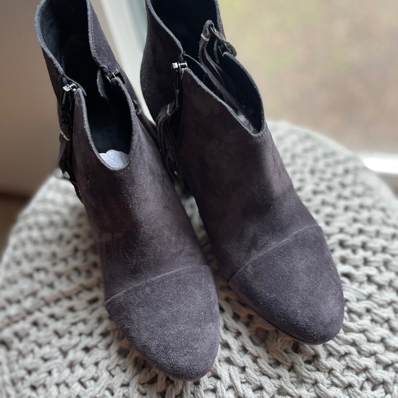 Rag & Bone Suede booties - Picture 1 of 5